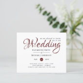 Budget TYPOGRAHY Wedding Invites - Burgund Red (Stehend Vorderseite)