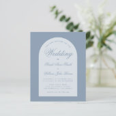 Budget Wedding Dusty Blue Arch Script Einladung (Stehend Vorderseite)