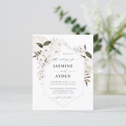 Budget White Boho Floral Wedding (Stehend Vorderseite)