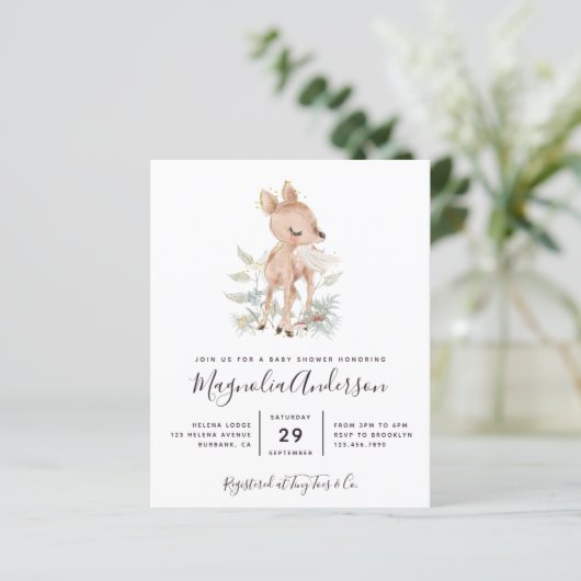 Budget Woodland Deer Baby Shower Einladung (Stehend Vorderseite)
