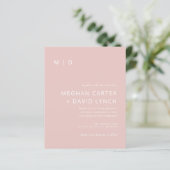 Budgethülle Blush Moderne Monogram Wedding Einladu (Stehend Vorderseite)