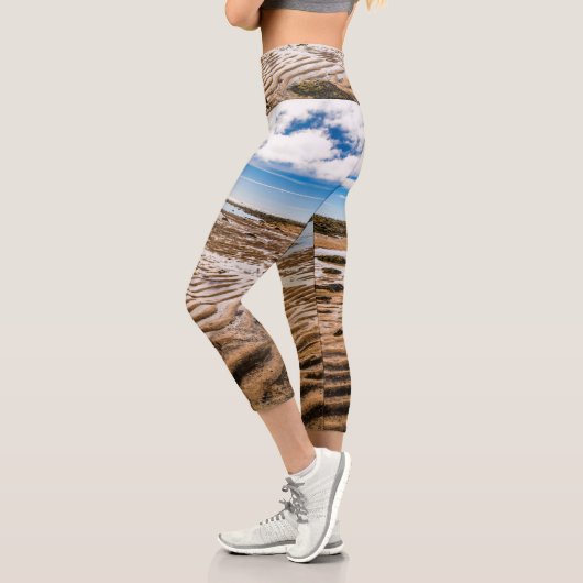 Budir Beach, Island Capri Leggings (Links)