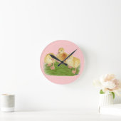 Buff Goslings Tufted Runde Wanduhr (Zuhause)