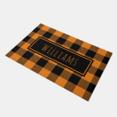 Buffalo Kariert Orange und Black Individuelle Name Fußmatte (Schrägansicht)