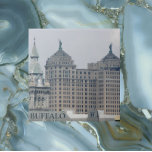 Buffalo, New Yorker Historische Sehenswürdigkeiten Fliese<br><div class="desc">Keramik Kachel,  die ein Foto von historischen Sehenswürdigkeiten in der Innenstadt von Buffalo,  New York zeigt. Wählen Sie Ihre Kachelgröße aus. Perfekt als Küchentrivet! Ein tolles Reise-Souvenir und Geschenk für den einheimischen Buffalo-Bewohner!</div>