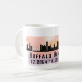 Buffalo NY City Skyline Latitude und Länge Kaffeetasse (Vorderseite Links)