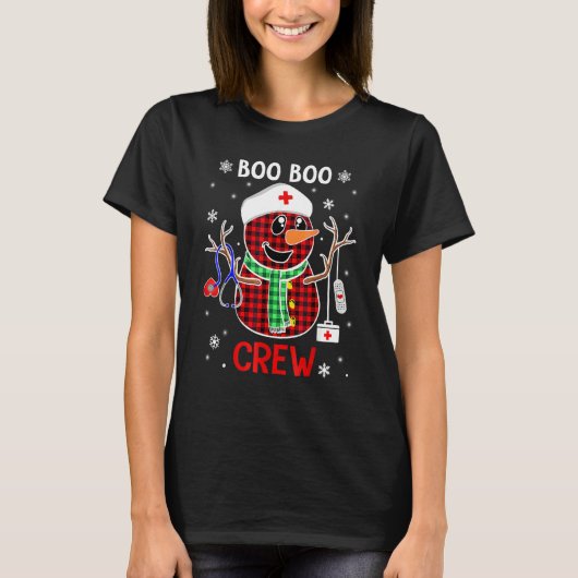 Buffalo Plaid Snowman Nurse Boo Boo Crew Christmas T-Shirt (Vorderseite)