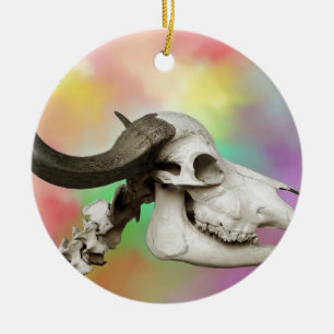 Buffalo Skull auf einem Aquarellbild Keramik Ornament
