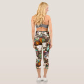 Buffalo Skull Native American Emblem Capri Leggings (Rückseite)