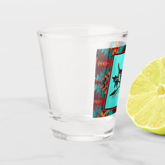 Büffel-Schädel und Pfeile-Messerglas Schnapsglas (Links)