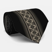 Büffel spürt Schwarzes auf Krawatte (Gerollt)