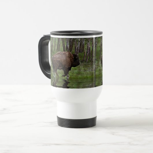Büffel und Wald, Bison-Liebhaber Design Reisebecher (Vorderseite Links)