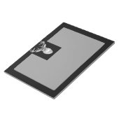 Bug auf dem Schwarz-weißen Schwanz Hirschkopf Notizblock (angewinkelt)