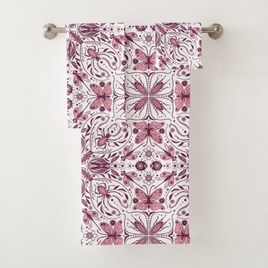 Bug, dunkle Magenta und rosa auf weiß Badhandtuch Set (Insitu)