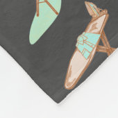 Bügeleisen und -brett, Hausarbeit Fleecedecke (Ecke)