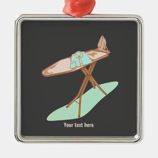 Bügeleisen und -brett, Hausarbeit Ornament Aus Metall (Vorne)