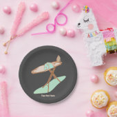 Bügeleisen und -brett, Hausarbeit Pappteller (Party)