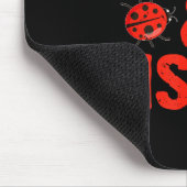 Bugs & Kisses Umarme Marienkäfer Valentinstag Mousepad (Ecke)