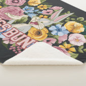 BUGS BUNNY™ Floral Embroidery Graphic Sherpadecke (3/4)