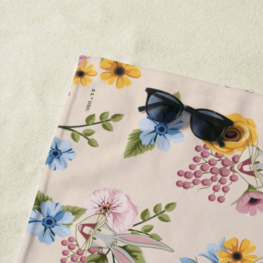 BUGS BUNNY™ Floral Embroidery Pattern Strandtuch (Beispiel)