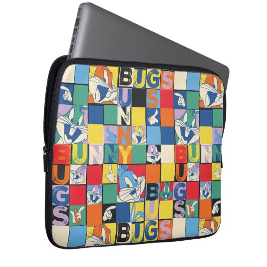 BUGS BUNNY™ Schachbrett mit farbenfrohen Namen und Laptopschutzhülle (Vorne Rechts)