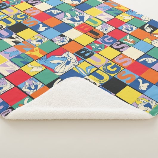 BUGS BUNNY™ Schachbrett mit farbenfrohen Namen und Sherpadecke (3/4)