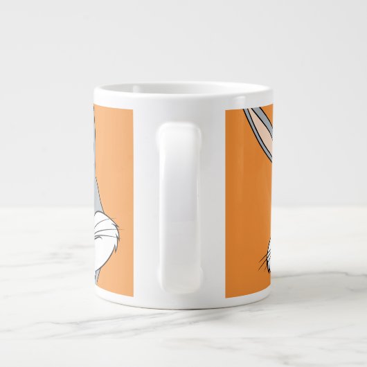 BUGS BUNNY™ Sideways Glance Jumbo-Tasse (Rückseite)