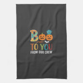Buh dir Halloween-Crew-Design_1 Geschirrtuch (Vertikal)