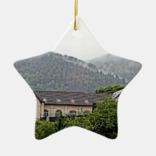 BuildingInTheHills Keramik Ornament