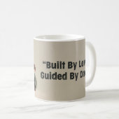 Built By Love. Guided By Dad Kaffeetasse (VorderseiteRechts)