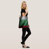 Bulgarische Seidenflagge Tasche (Am Model)
