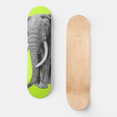 Bull Elefant - Zeichnend im Bleistift Skateboard (Vorderseite)