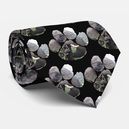 Bull Elephant Footprint Neck Tie Krawatte (Gerollt)