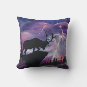 Bull Elk Throw Kissen