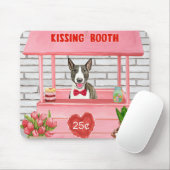 Bull Terrier Dog Valentine's Day Kissing Booth Mousepad (Mit Mouse)