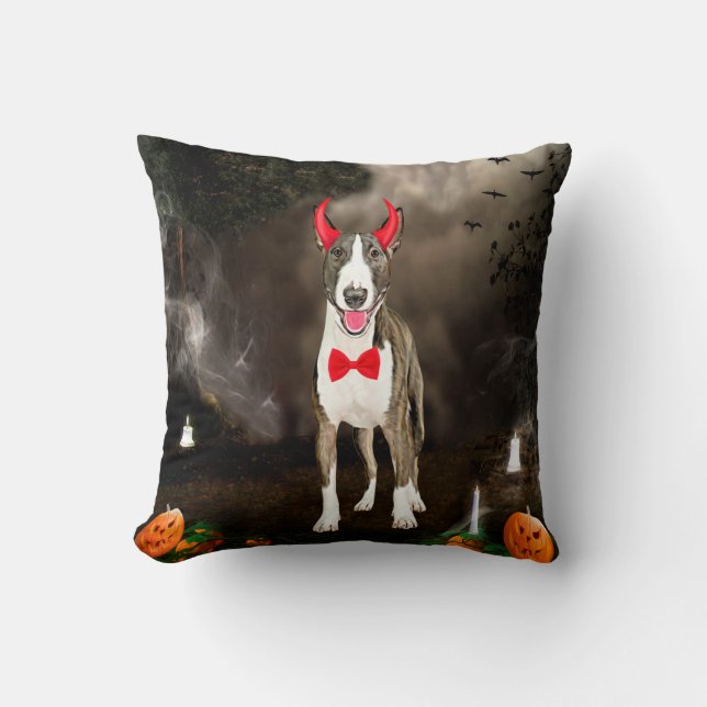 Bull Terrier Dog zu Halloween Kissen (Vorderseite)