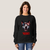 Bull Terrier Merica 4. Juli US-Flagge Sweatshirt (Vorne ganz)