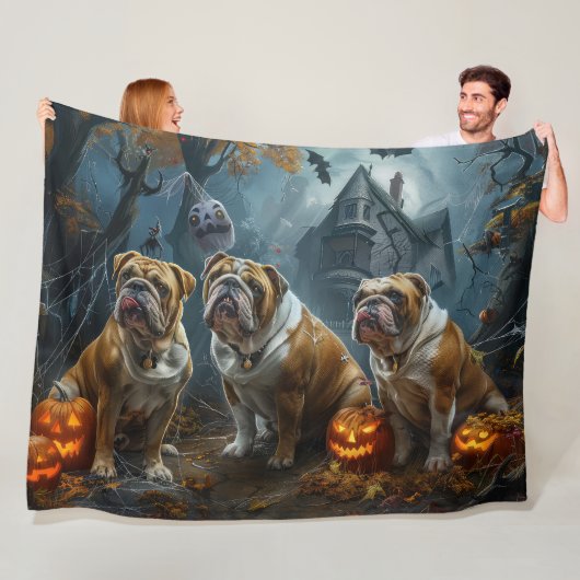 Bulldog Halloween Night Doggy Delight Fleecedecke (Beispiel)