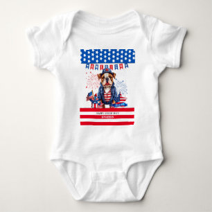 Bulldog Happy 4. Juli America Independence Day Baby Strampler