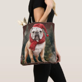 Bulldog in Snow Christmas Tasche (Von Nahem)