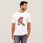 Bulldog mit Eishockey und Eishockeyschläger T-Shirt (Vorne ganz)