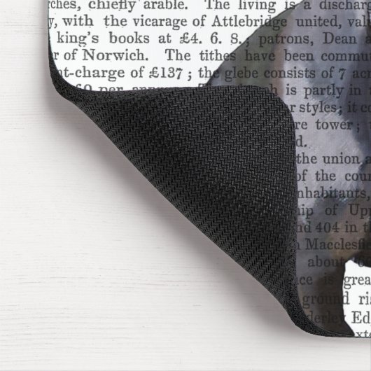 Bulldog mit Red Top Hat und Mustache Mousepad (Ecke)