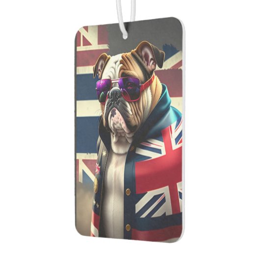 Bulldog mit Union Jack Jacket Autolufterfrischer (Links)