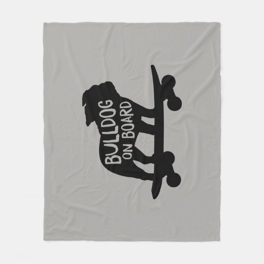 Bulldog on Board Skateboarding Dog Silhouette Fleecedecke (Vorderseite)