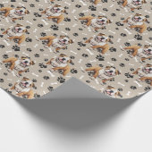 Bulldog-Paw-Print und Knochenmuster Geschenkpapier (Ecke)