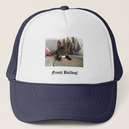 Bulldog Welpe Truckerkappe (Vorderseite)
