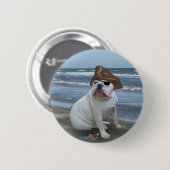 Bulldoggen-Pirat auf dem Strand Button (Vorne & Hinten)