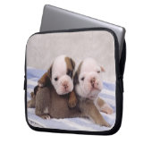 Bulldoggen-Welpen Laptopschutzhülle (Vorderseite Links)
