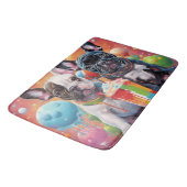 Bulldoggen Welpen, Milkshake Badematte (Schrägansicht)