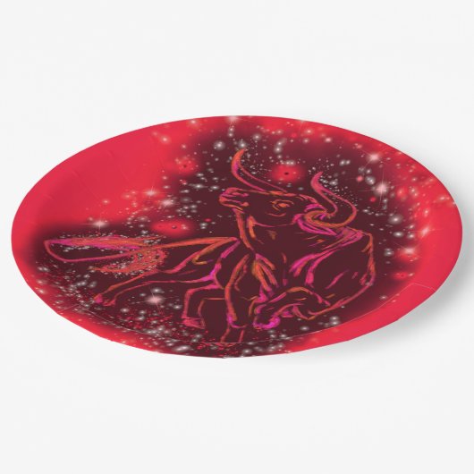 Bullen, die in roten, starren Nachtpapieren laufen Pappteller (Schrägansicht)